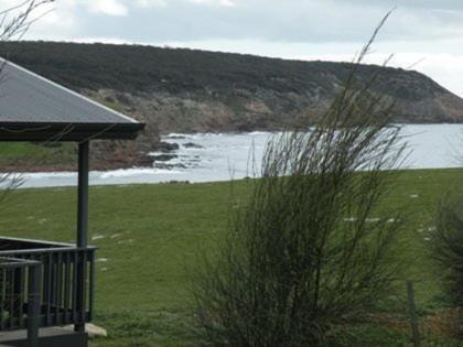 Waves & Wildlife Cottages Kangaroo Island Stokes Bay Exterior photo